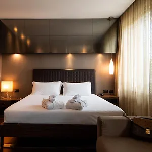 https://axolute-comfort-hotel.it-lombardy.com